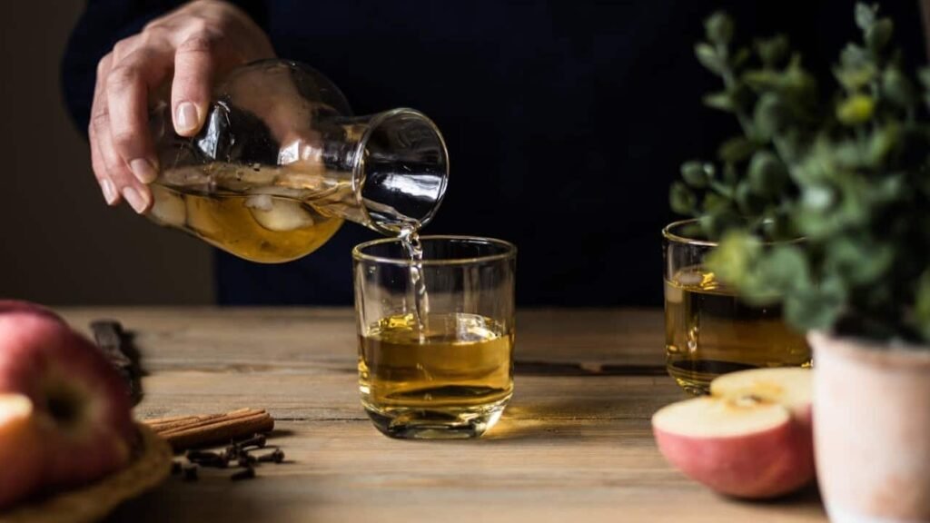 فوائد خل التفاح العضوي مع الماء